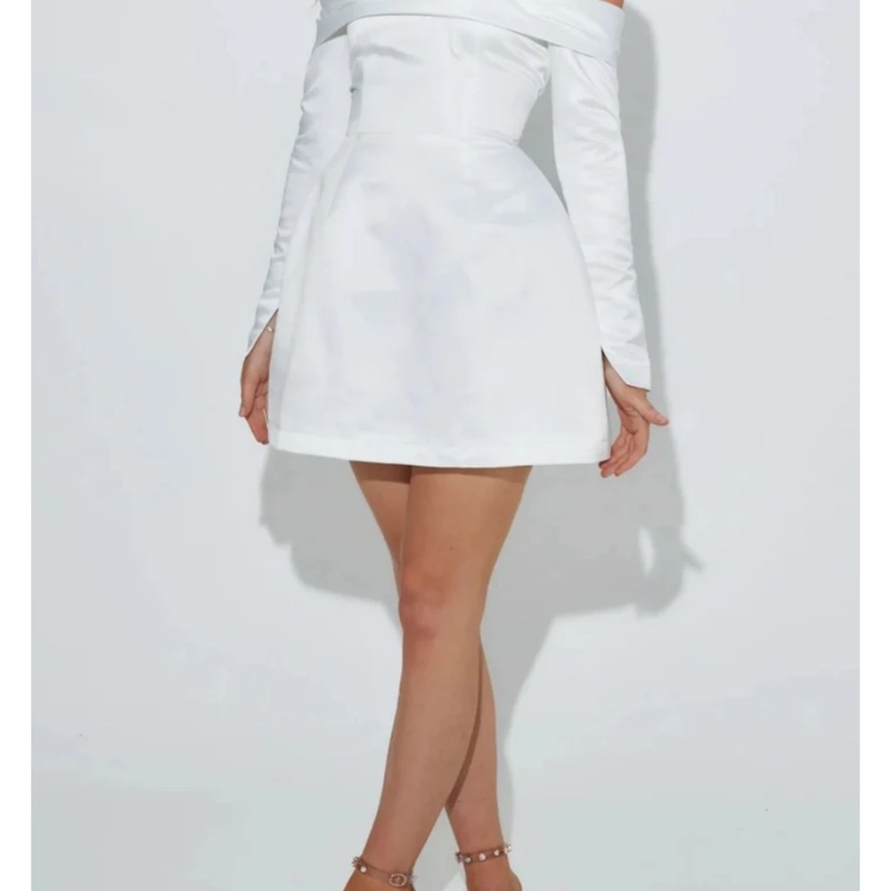 White Off-Shoulder Long Sleeve Dress